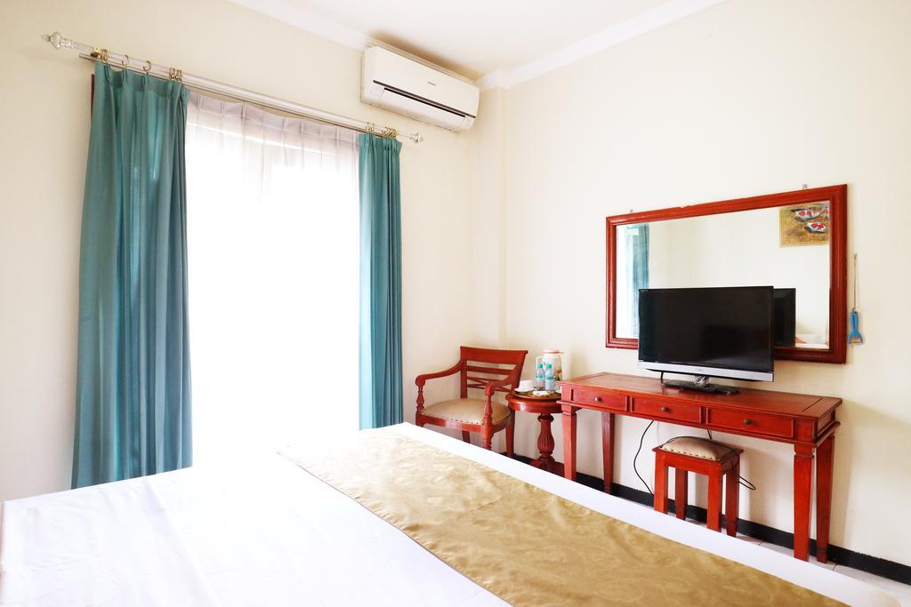 Hotel Pasah Asi Surabaya Exteriör bild